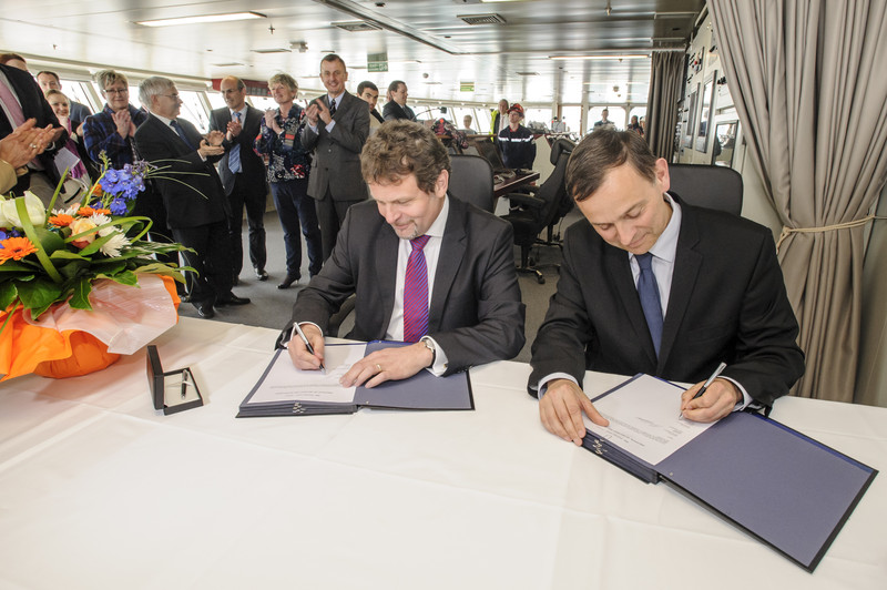 On Friday 26 April 2013 at a formal ceremony, Hapag-Lloyd Cruises has taken delivery of the modern and casual luxury ship EUROPA 2 from the STX France shipyard in Saint Nazaire. Dr Wolfgang Flägel, Managing Director of Hapag-Lloyd Cruises and Laurent Castaing, General Manager of STX France, signed the takeover protocol. Captain Friedrich Jan Akkermann will navigate the newest member of Hapag-Lloyd Cruises’ fleet across the world's oceans.