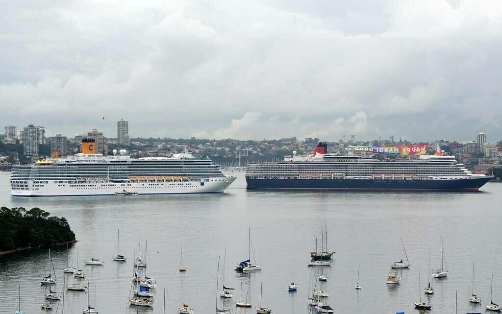 Costa and Cunard in Sydney Harbour (photo: Clyde Dickens)