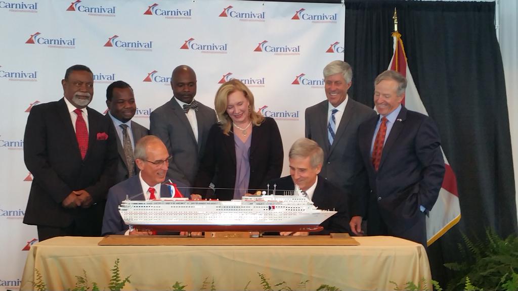Carnival's Terry Thornton and Mobile Mayor Stimpson Sign Contract for Carnival Fantasy to Sail from Mobile Next Year 