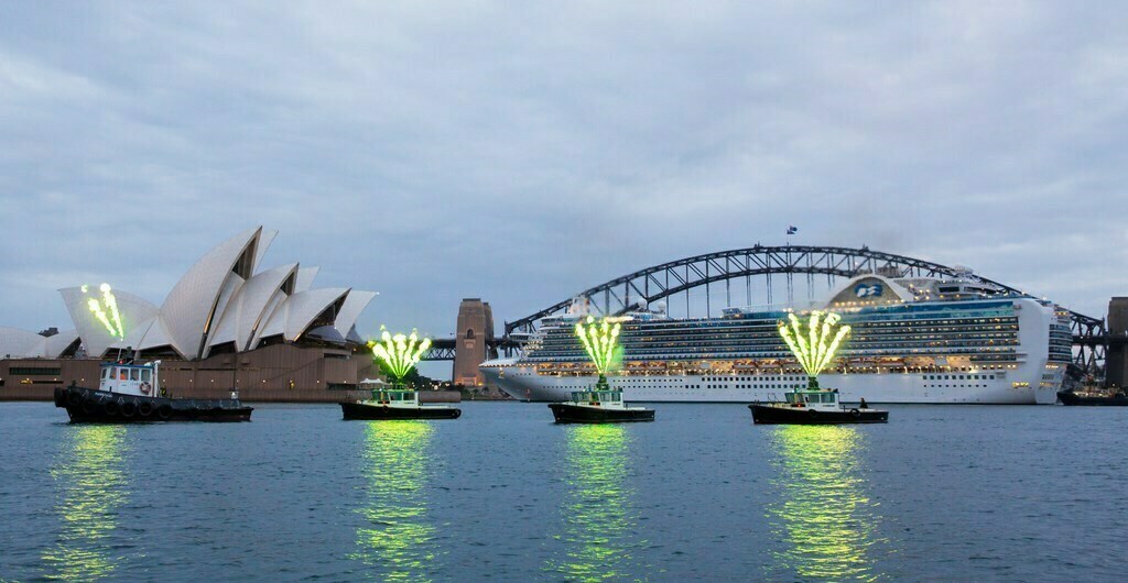 Emerald Princess welcomed to Sydney