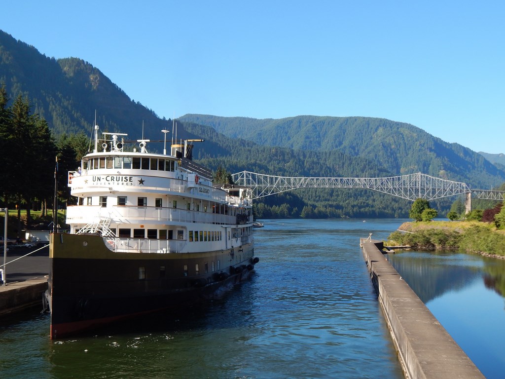 SS Legacy on Rivers