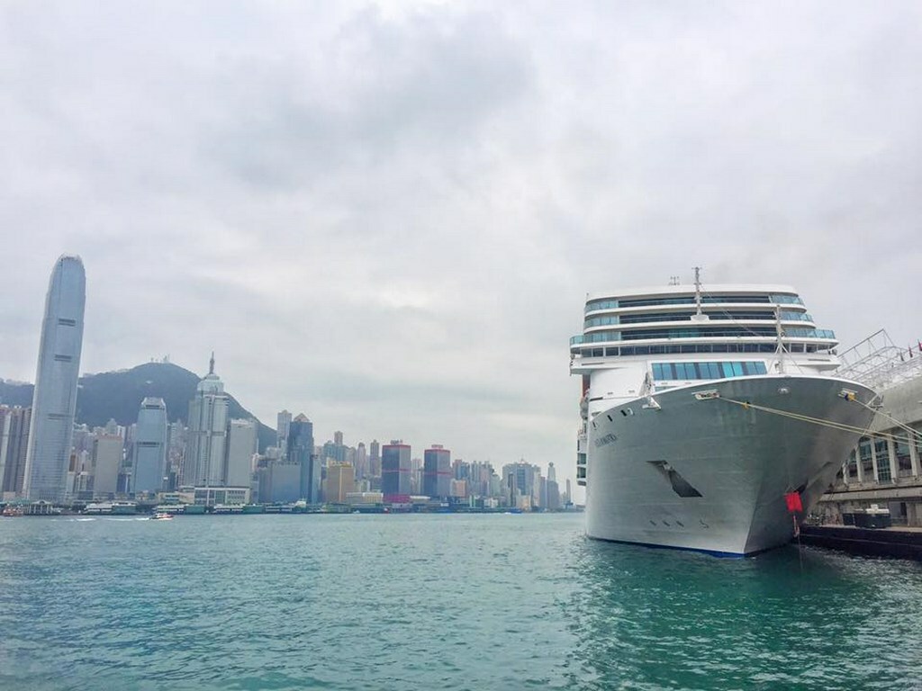 neoRomantica in Hong Kong