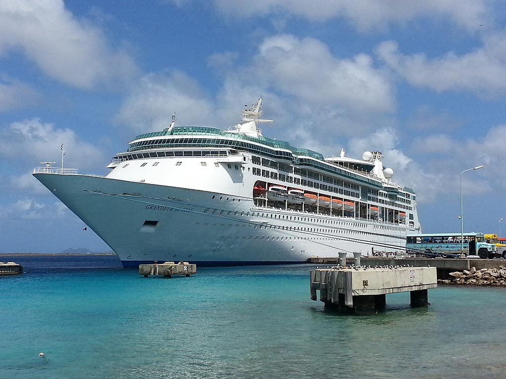 Grandeur of the Seas