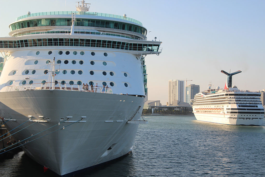 Double Port Call in PortMiami