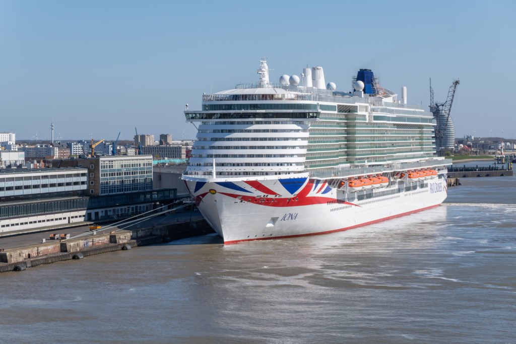 P&O Iona