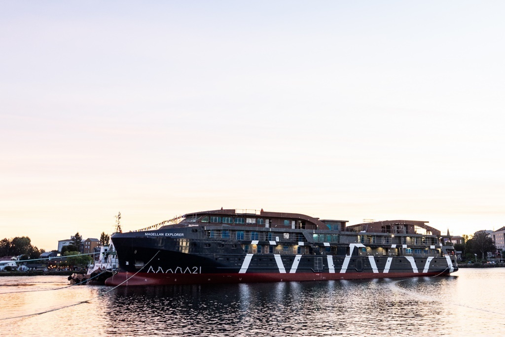 Magellan Explorer