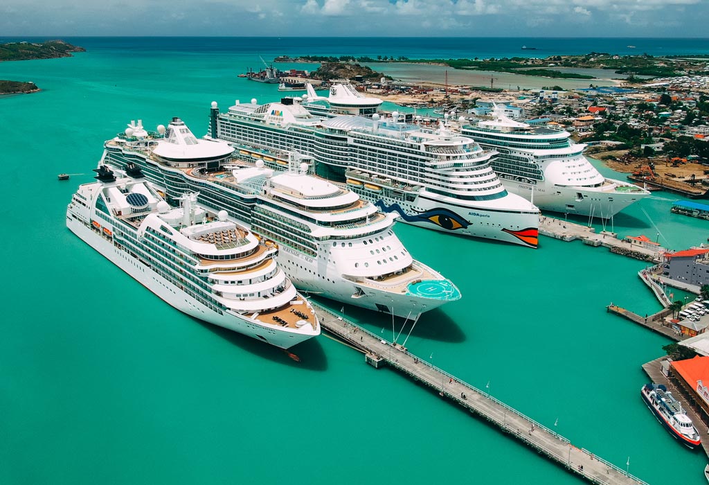 Seabourn, Royal Caribbean and AIDA Ships in Antigua