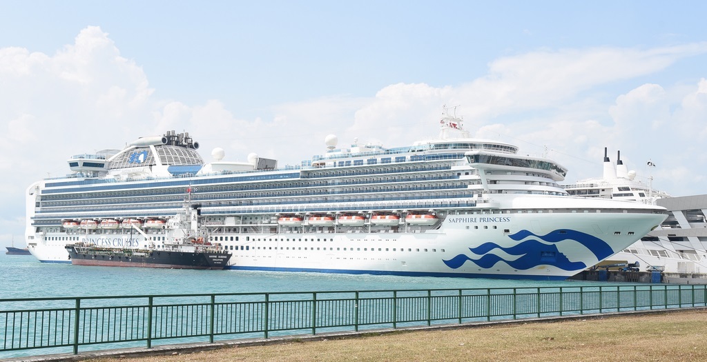Sapphire Princess in Singapore