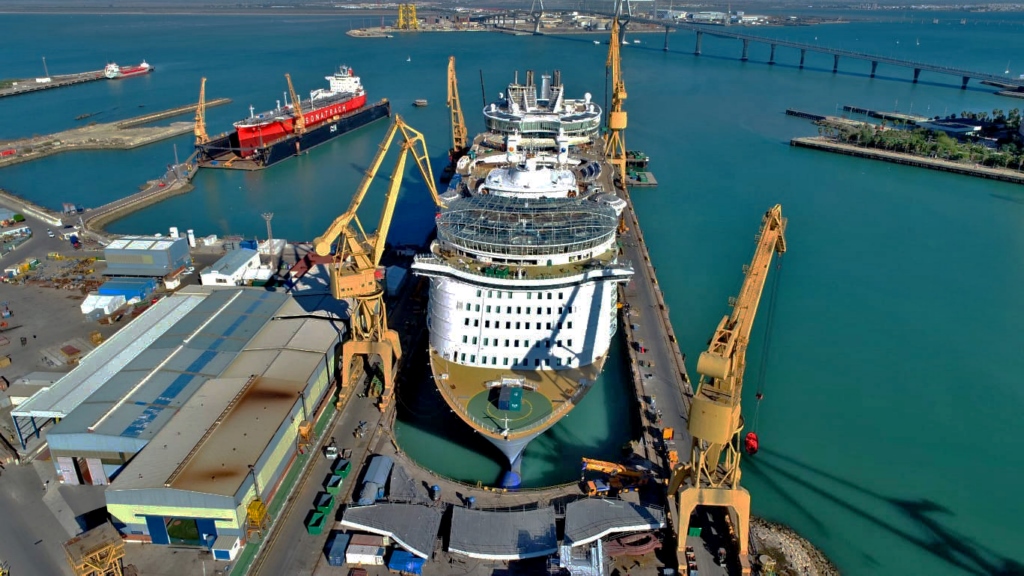 Oasis of the Seas in Cadiz