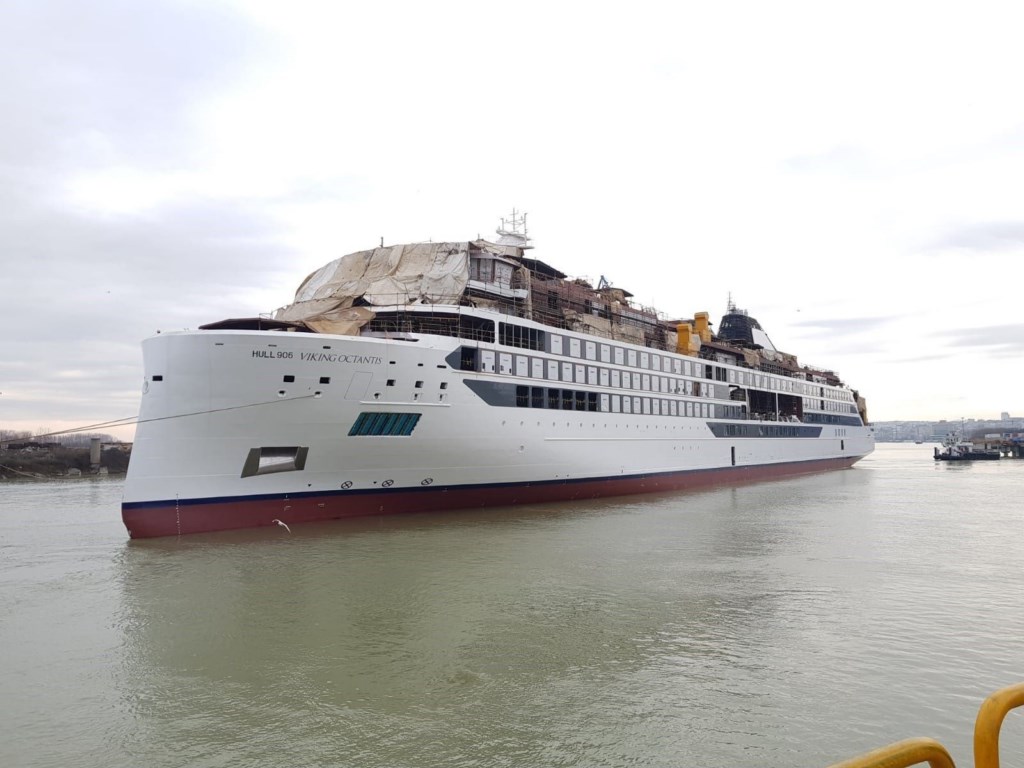 Viking Octantis Float Out