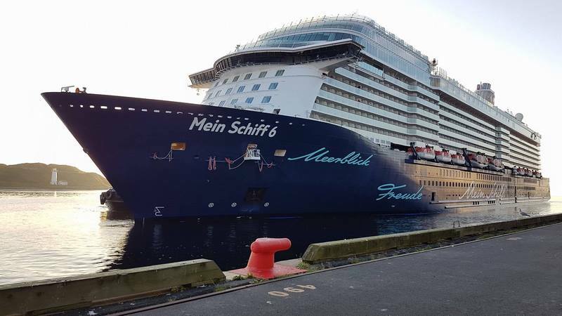 Mein Schiff 6