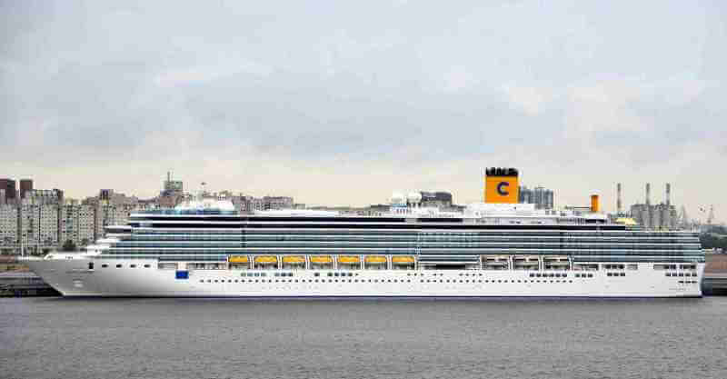 Costa Luminosa